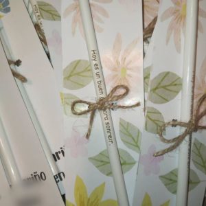 Lápiz con tarjeta personalizada